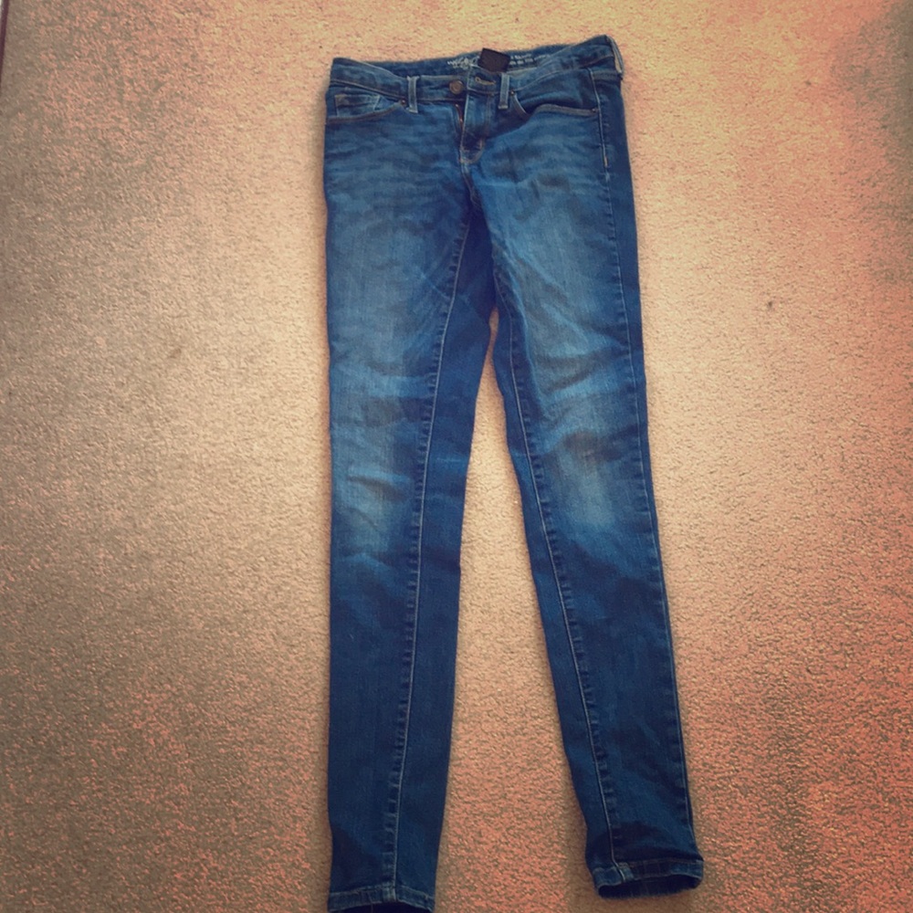 Juniors skinny jeans